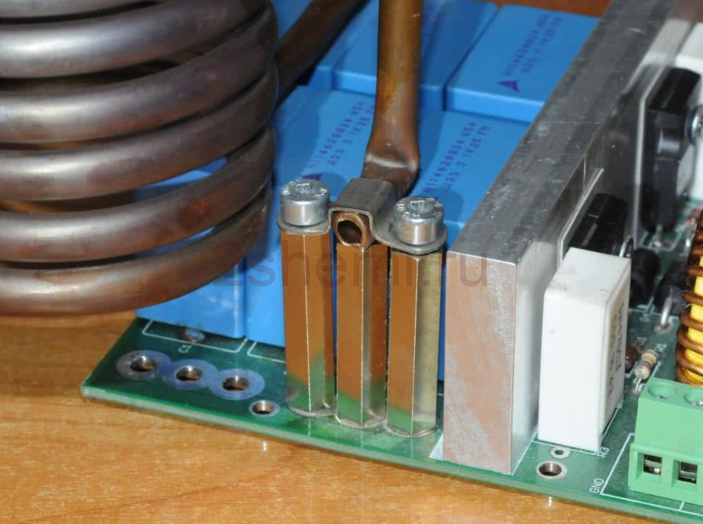 Индукционный нагреватель на 1000W своими руками