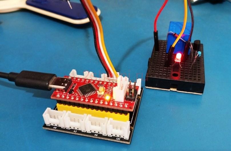 Автоматическая кормушка на Arduino