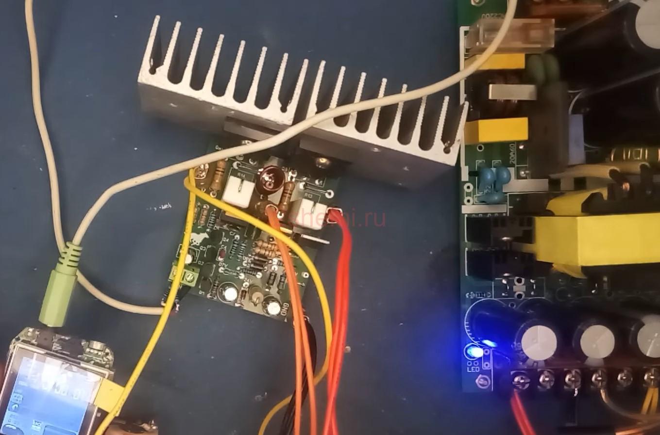 Качественный моноусилитель 8 Ом 100 Вт RMS